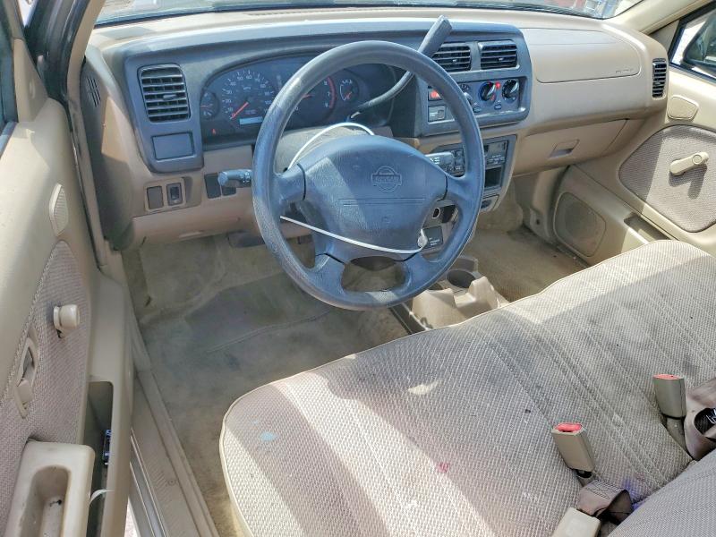 2000 Nissan Frontier მანქანა იყიდება აუქციონზე, vin: 1N6DD21S8YC429881, აუქციონის ნომერი: 52927186