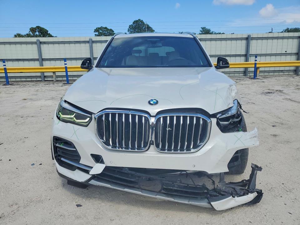 Продажа на аукционе авто 2021 Bmw X5, vin: 5UXCR6C06M9F73313, номер лота: 53617876