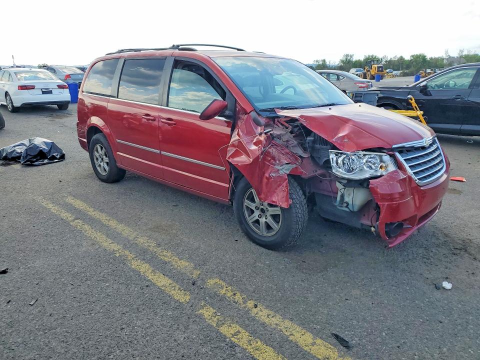Продажа на аукционе авто 2010 Chrysler Town & Country, vin: 2A4RR5D14AR151678, номер лота: 53917216