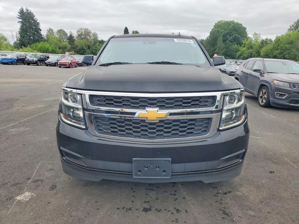 53530516 :رقم المزاد ، 1GNSKBKC6FR184538 vin ، 2015 Chevrolet Tahoe مزاد بيع