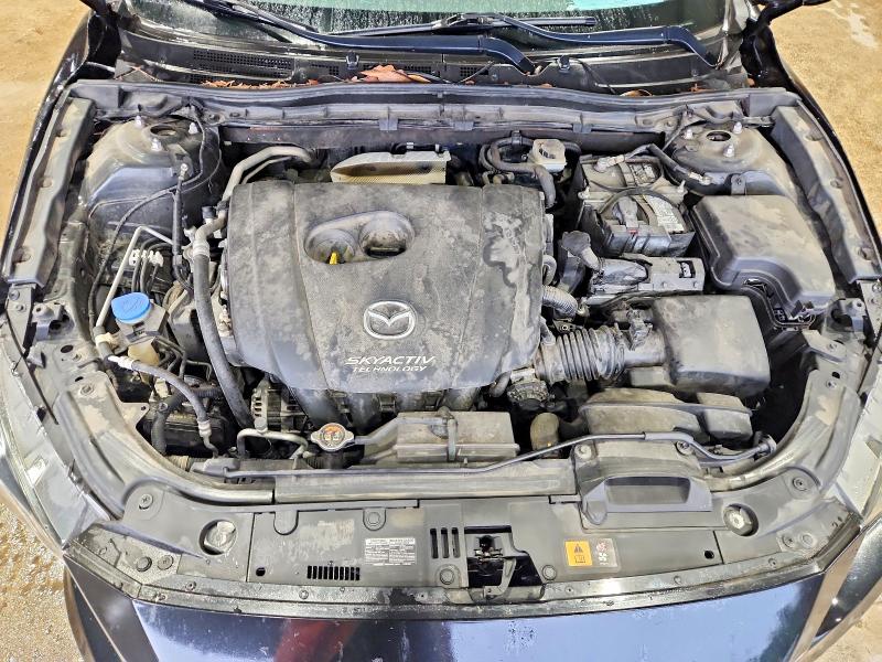 52222226 :رقم المزاد ، JM1BM1W32F1231764 vin ، 2015 Mazda 3 مزاد بيع