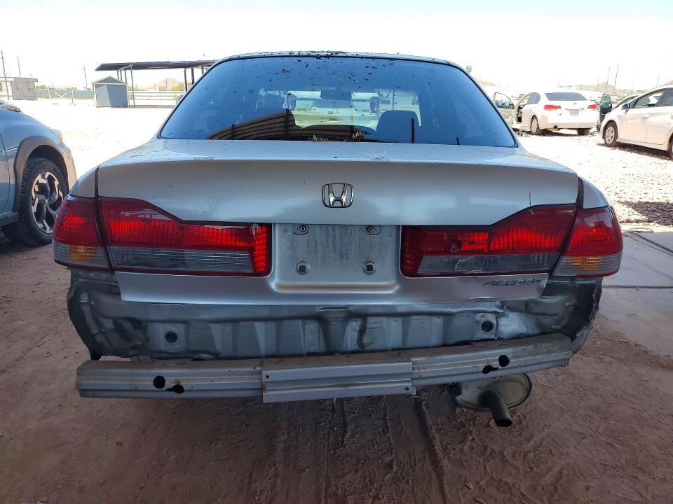 Продажа на аукционе авто 2002 Honda Accord, vin: 1HGCG56482A075589, номер лота: 53745276