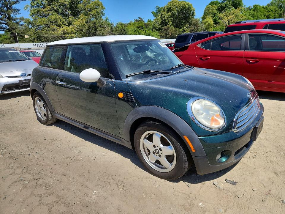 Продаж на аукціоні авто 2010 Mini Cooper, vin: WMWMF3C51ATU78580, номер лоту: 46779286
