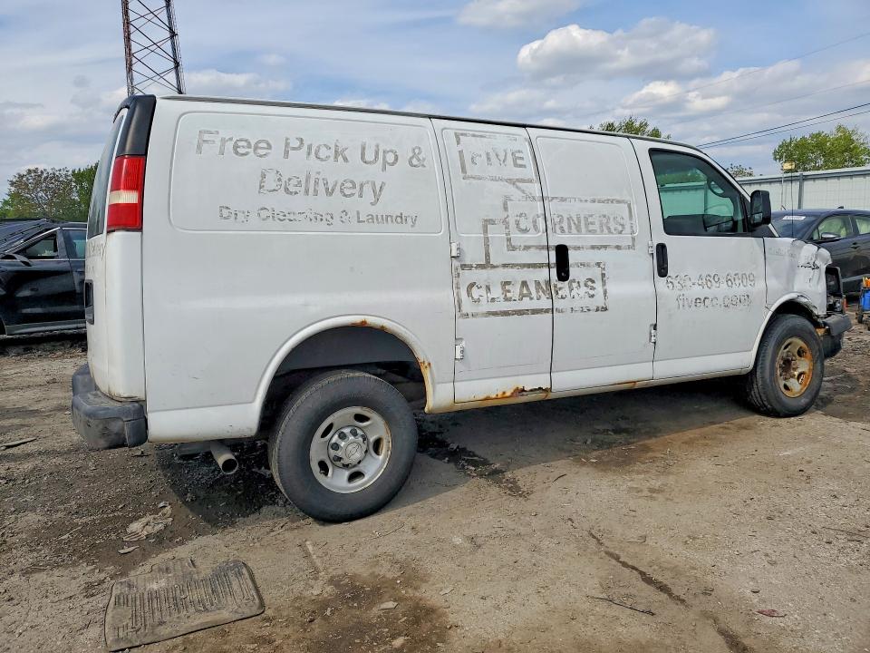 Aukcja sprzedaży 2015 Chevrolet Express G2500, vin: 1GCWGFFF8F1108020, numer aukcji: 52564216