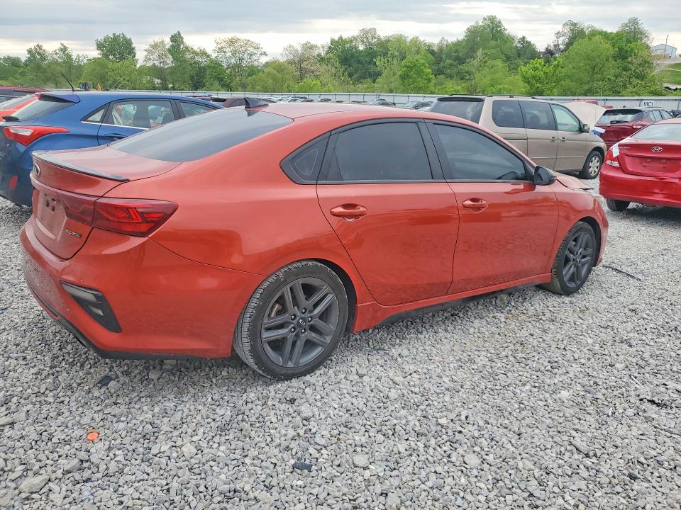 52033236 :رقم المزاد ، 3KPF34AD2ME398187 vin ، 2021 Kia Forte مزاد بيع