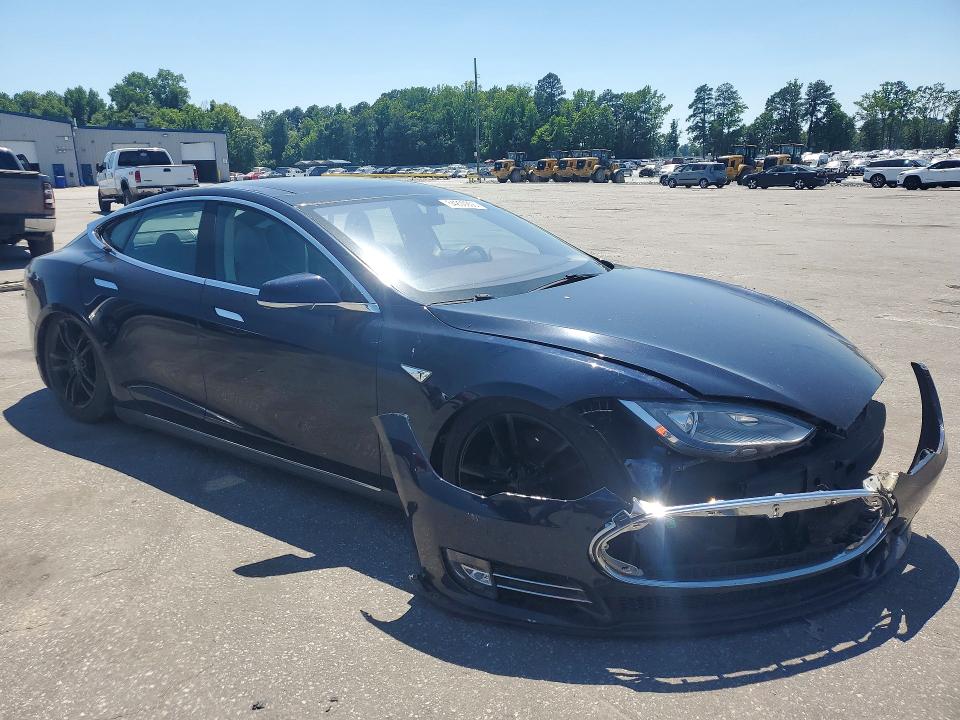 54200906 :رقم المزاد ، 5YJSA1AG2DFP12122 vin ، 2013 Tesla Model S مزاد بيع