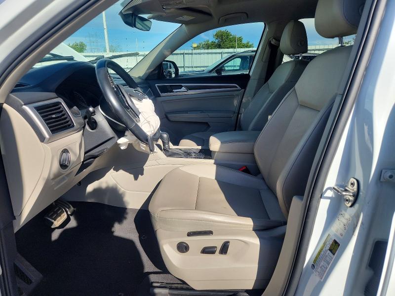 52757466 :رقم المزاد ، 1V2RR2CA5JC545333 vin ، 2018 Volkswagen Atlas مزاد بيع