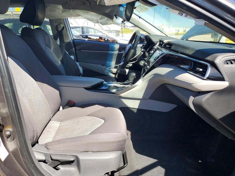Продаж на аукціоні авто 2018 Toyota Camry, vin: 4T1B11HK1JU610450, номер лоту: 52747376