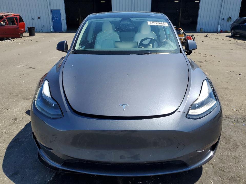51613886 :رقم المزاد ، 7SAYGDEF9PF749462 vin ، 2023 Tesla Model Y مزاد بيع