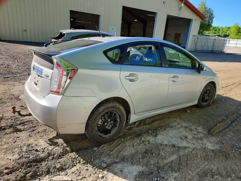 2015 Toyota Prius მანქანა იყიდება აუქციონზე, vin: JTDKN3DU0F1875901, აუქციონის ნომერი: 54735696