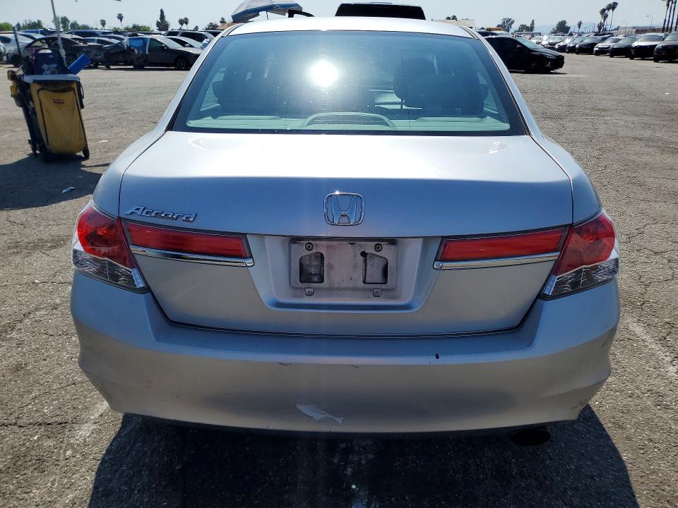 2011 Honda Accord მანქანა იყიდება აუქციონზე, vin: 1HGCP2F71BA072641, აუქციონის ნომერი: 53783306