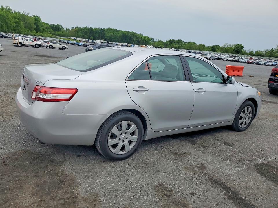 2011 Toyota Camry მანქანა იყიდება აუქციონზე, vin: 4T1BF3EK4BU601891, აუქციონის ნომერი: 54656806