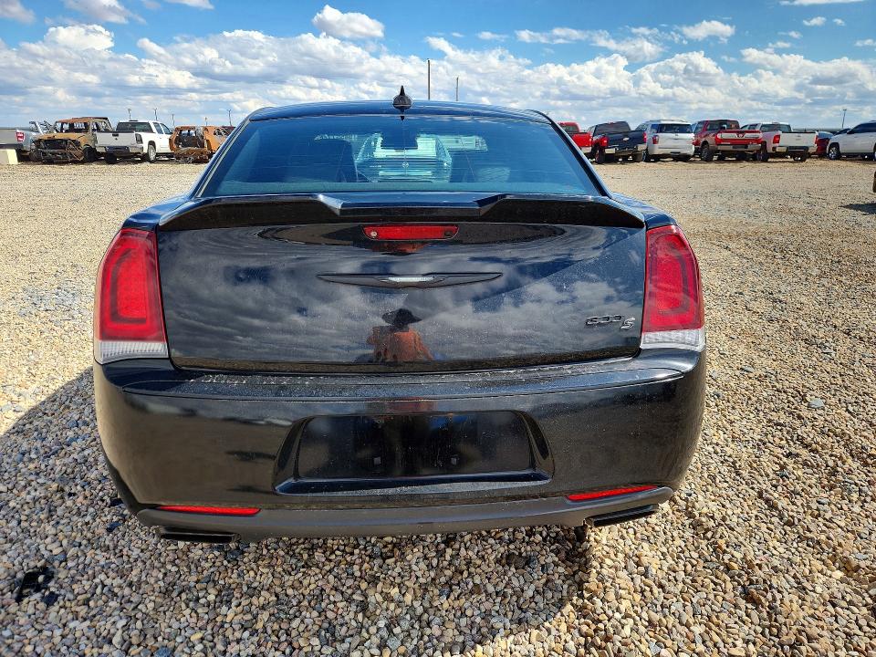 54557746 :رقم المزاد ، 2C3CCABG4FH786592 vin ، 2015 Chrysler 300 مزاد بيع