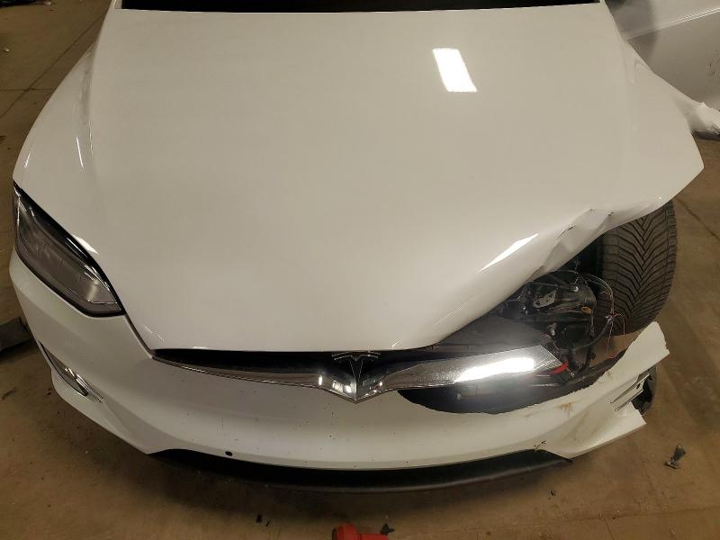 Продаж на аукціоні авто 2019 Tesla Model X, vin: 5YJXCAE20KF197164, номер лоту: 53267126