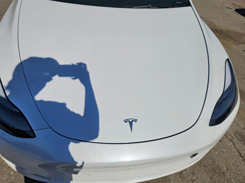 Продаж на аукціоні авто 2024 Tesla Model Y, vin: 7SAYGDEE5RF077846, номер лоту: 53660426