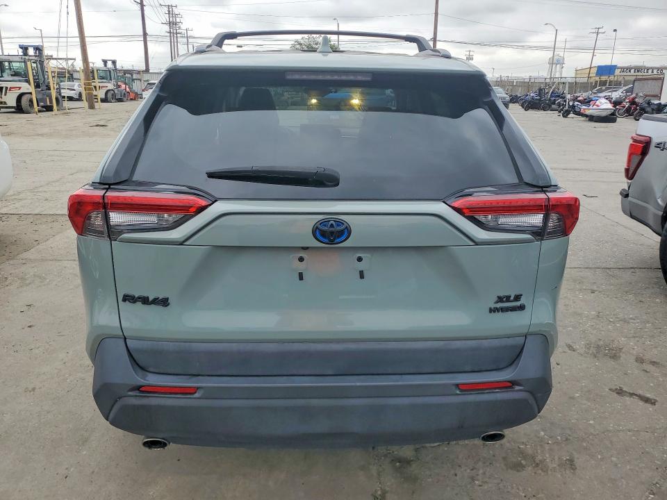 Продажа на аукционе авто 2021 Toyota Rav4, vin: 4T3RWRFV0MU015449, номер лота: 53826046