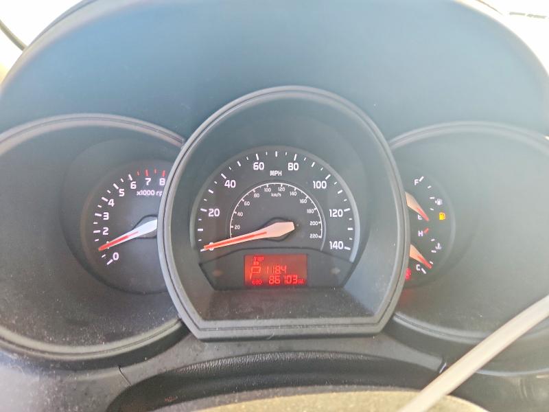 54048606 :رقم المزاد ، KNADM4A30H6010295 vin ، 2017 Kia Rio مزاد بيع