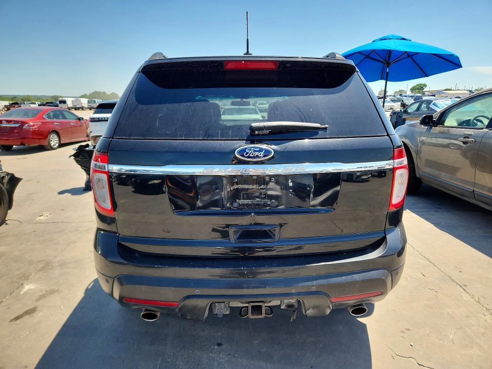 53720876 :رقم المزاد ، 1FMHK8F88BGA12914 vin ، 2011 Ford Explorer مزاد بيع