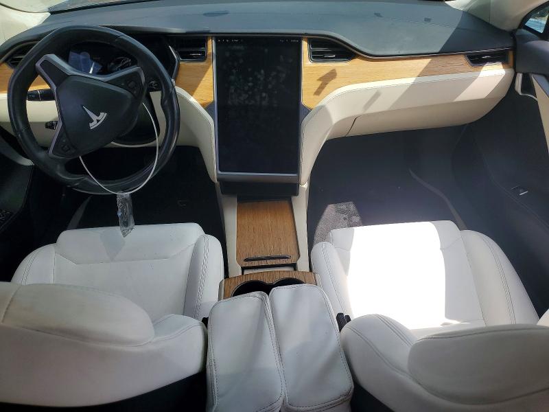 2018 Tesla Model S მანქანა იყიდება აუქციონზე, vin: 5YJSA1E26JF296053, აუქციონის ნომერი: 53845346