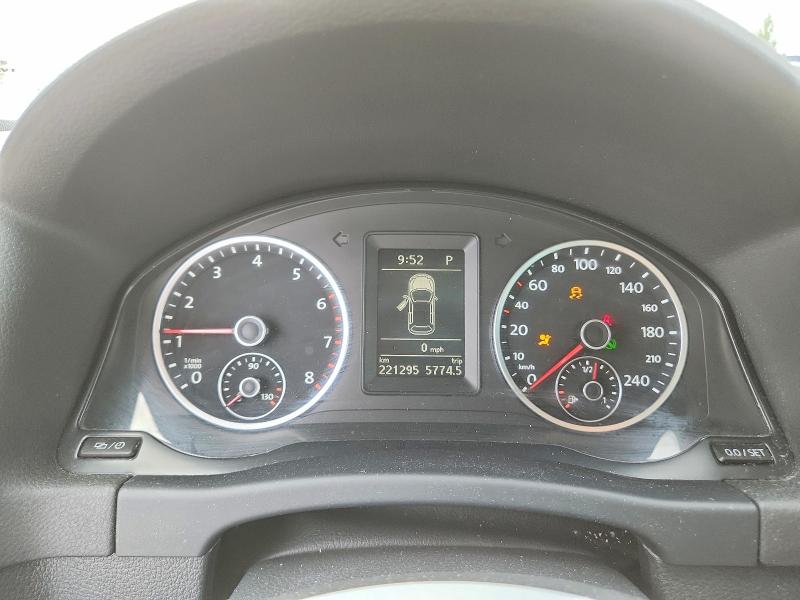 54461196 :رقم المزاد ، WVGJV3AX7EW548502 vin ، 2014 Volkswagen Tiguan مزاد بيع