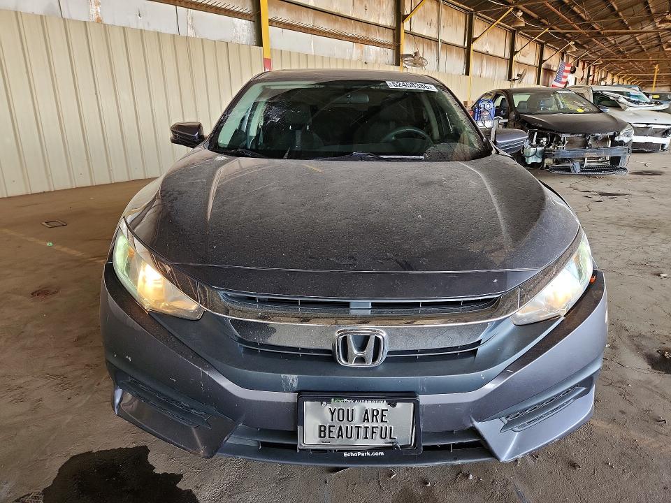 52458386 :رقم المزاد ، 19XFC2F70GE014323 vin ، 2016 Honda Civic مزاد بيع