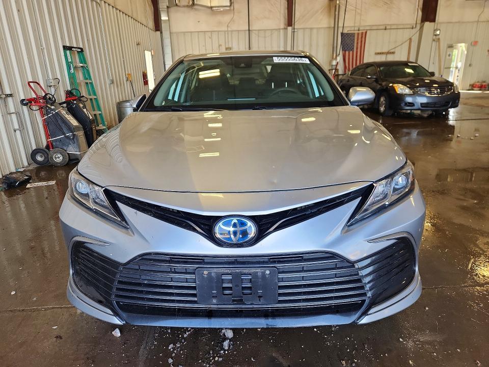 Продаж на аукціоні авто 2021 Toyota Camry, vin: 4T1C31AK2MU564091, номер лоту: 55555636
