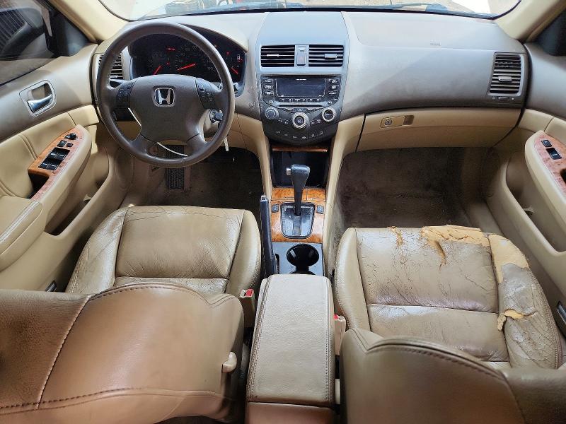55028686 :رقم المزاد ، 1HGCM56885A160156 vin ، 2005 Honda Accord مزاد بيع