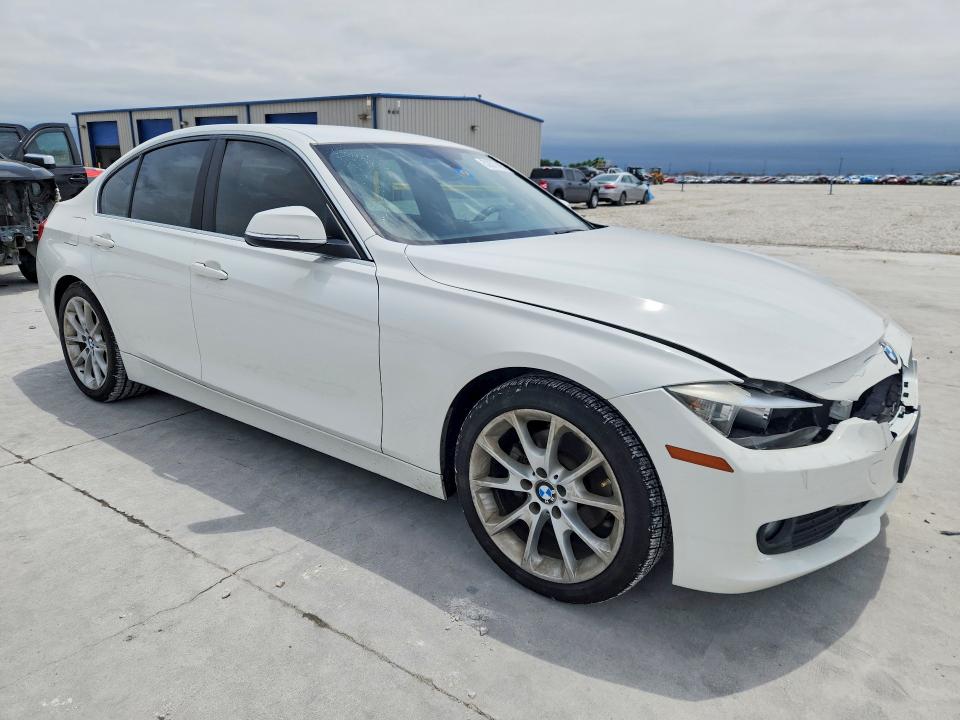 Aukcja sprzedaży 2015 Bmw 320, vin: WBA3B1G56FNT63555, numer aukcji: 52677406