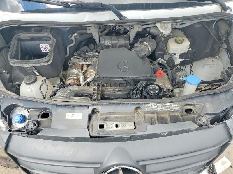 53741596 :رقم المزاد ، W1Y4NBHY3RT163161 vin ، 2024 Mercedes Benz Sprinter مزاد بيع