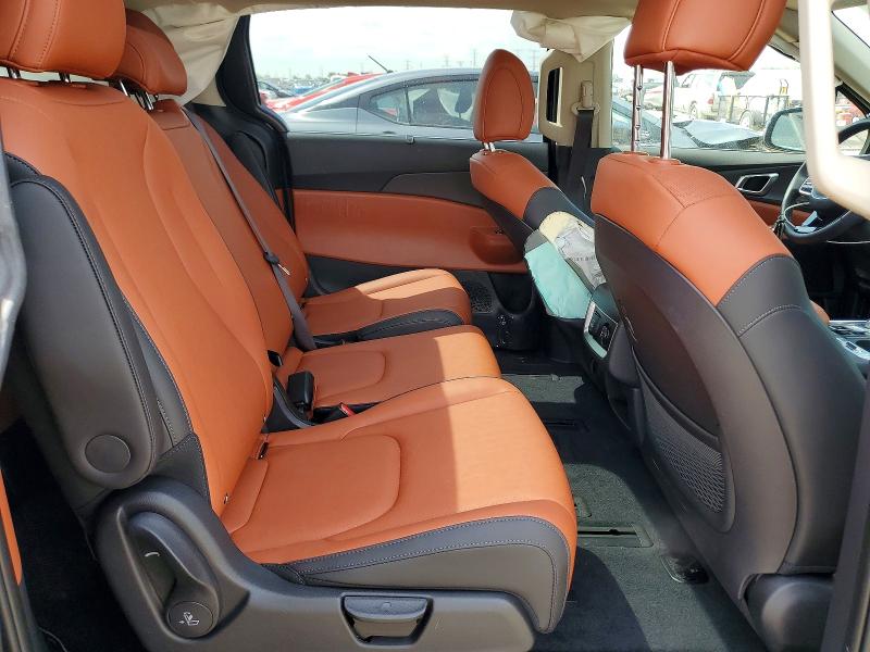 52874246 :رقم المزاد ، KNDNE5KA2T6139557 vin ، 2026 Kia Carnival Hybrid مزاد بيع