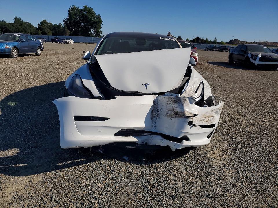 95157985 :رقم المزاد ، 5YJ3E1EA6NF362039 vin ، 2022 Tesla Model 3 مزاد بيع