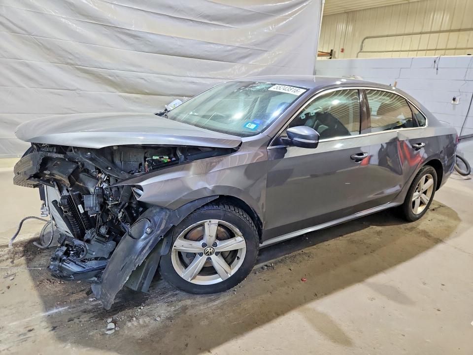 Продажа на аукционе авто 2015 Volkswagen Passat, vin: 1VWAT7A30FC119751, номер лота: 55243816