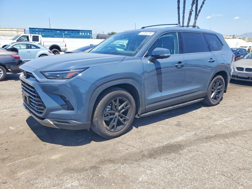 Auction sale of the 2026 Toyota Grand Highlander Hybrid, vin: 5TDACAB5XTS072531, lot number: 52089226