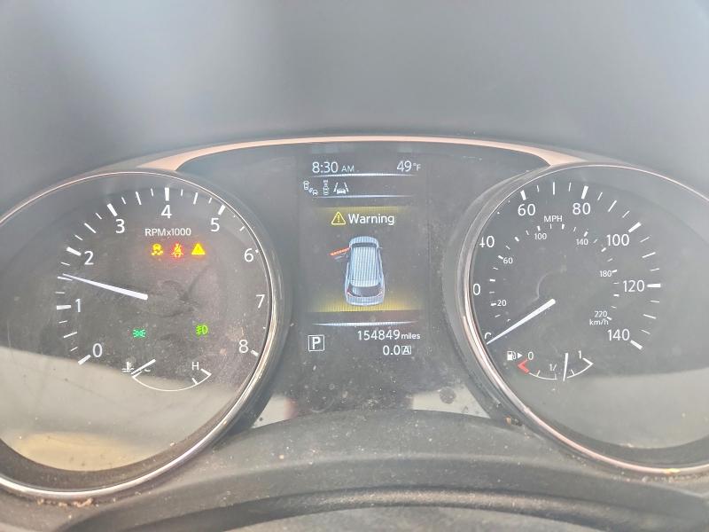 2015 Nissan Rogue მანქანა იყიდება აუქციონზე, vin: 5N1AT2MV2FC823268, აუქციონის ნომერი: 52333816