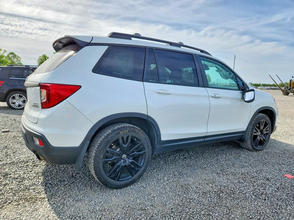 Продаж на аукціоні авто 2021 Honda Passport, vin: 5FNYF8H26MB030049, номер лоту: 53315536