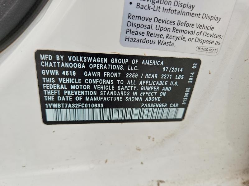 53782926 :رقم المزاد ، 1VWBT7A32FC010633 vin ، 2015 Volkswagen Passat مزاد بيع