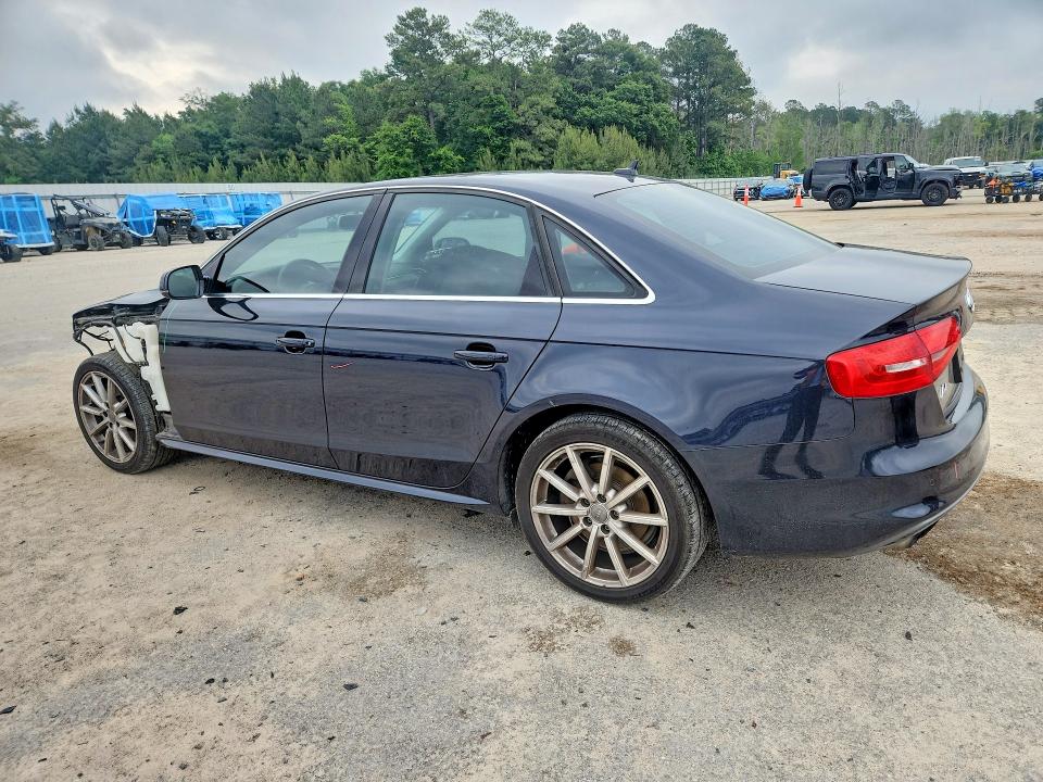 Продаж на аукціоні авто 2016 Audi A4, vin: WAUEFAFL5GN002445, номер лоту: 51704486