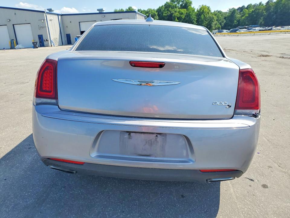 2016 Chrysler 300 მანქანა იყიდება აუქციონზე, vin: 2C3CCABG9GH223975, აუქციონის ნომერი: 53714186