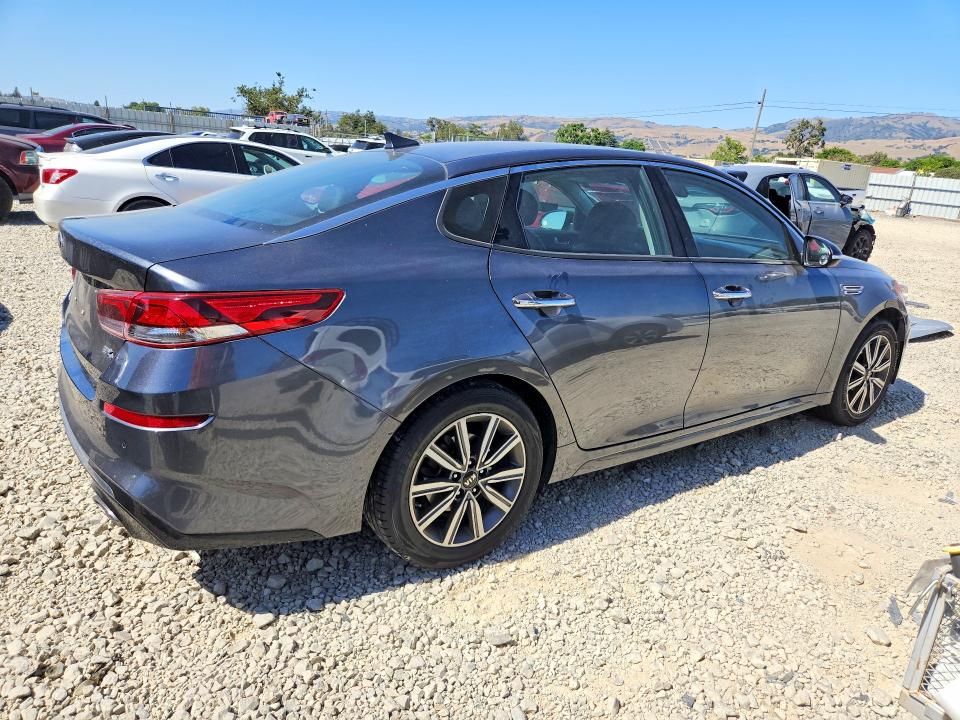 54177196 :رقم المزاد ، 5XXGU4L15LG408611 vin ، 2020 Kia Optima مزاد بيع