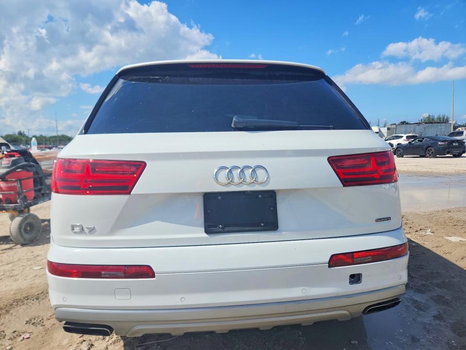 Продаж на аукціоні авто 2017 Audi Q7, vin: WA1AHAF79HD042690, номер лоту: 52781456