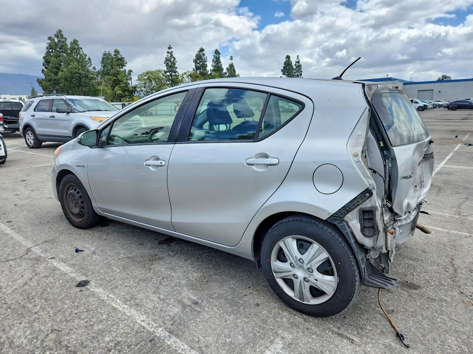 55039936 :رقم المزاد ، JTDKDTB32C1506871 vin ، 2012 Toyota Prius C مزاد بيع