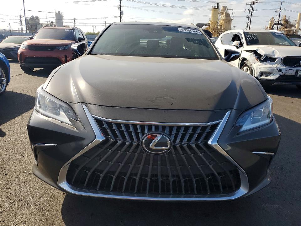2025 Lexus Es 300h მანქანა იყიდება აუქციონზე, vin: 58ADA1C13SU057155, აუქციონის ნომერი: 53968166