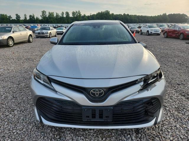 Aukcja sprzedaży 2018 Toyota Camry, vin: JTNB11HKXJ3013867, numer aukcji: 55724266