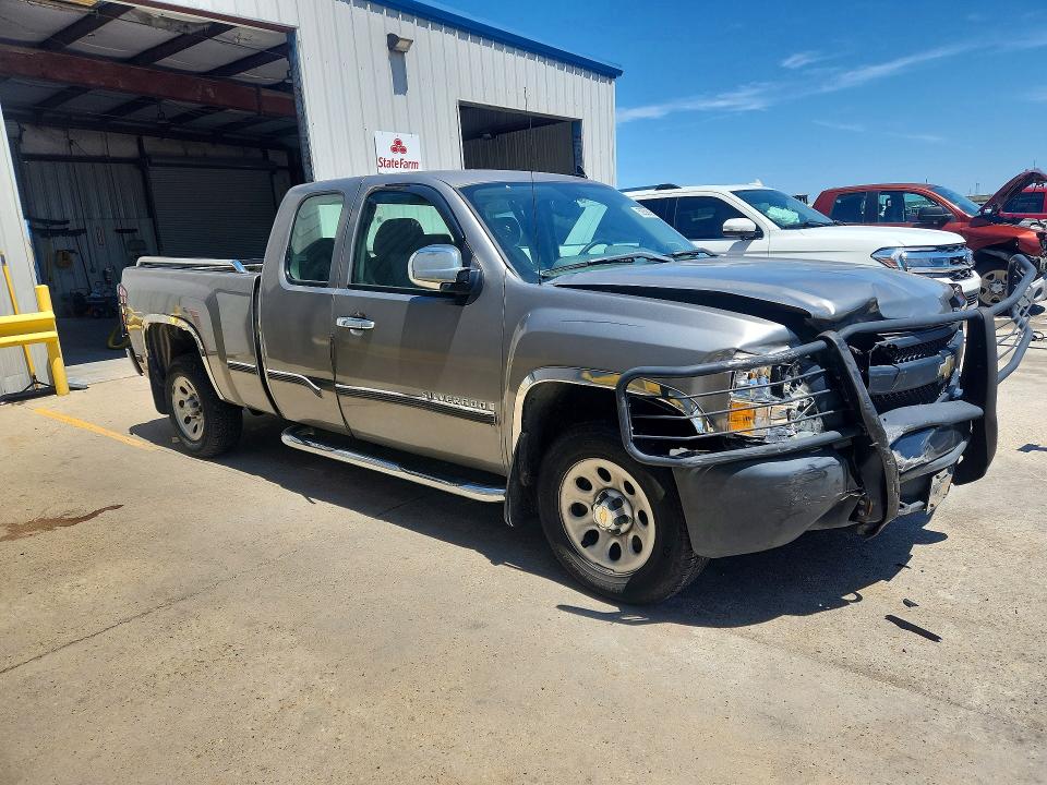 2007 Chevrolet Silverado მანქანა იყიდება აუქციონზე, vin: 1GCEC19X27Z602228, აუქციონის ნომერი: 52306856