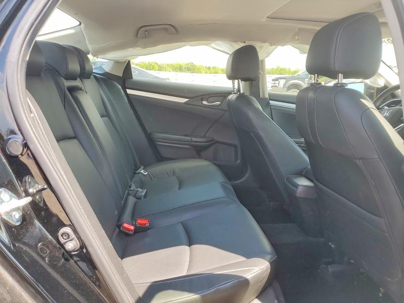 53359546 :رقم المزاد ، JHMFC1F77JX041678 vin ، 2018 Honda Civic مزاد بيع