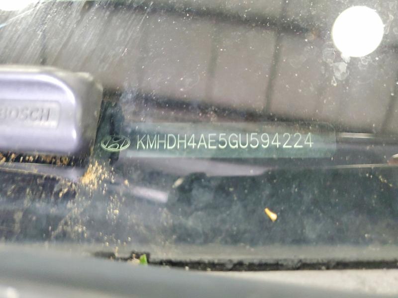 52667396 :رقم المزاد ، KMHDH4AE5GU594224 vin ، 2016 Hyundai Elantra مزاد بيع