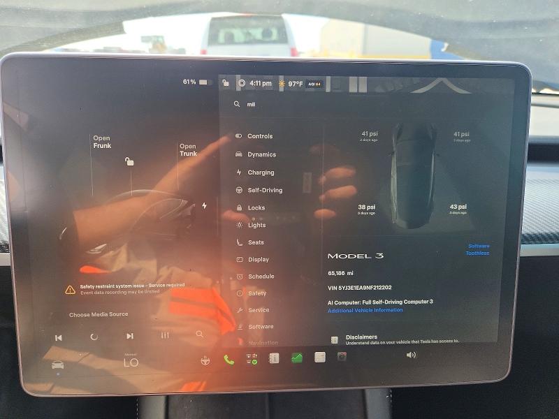 2022 Tesla Model 3 მანქანა იყიდება აუქციონზე, vin: 5YJ3E1EA9NF212202, აუქციონის ნომერი: 53834556