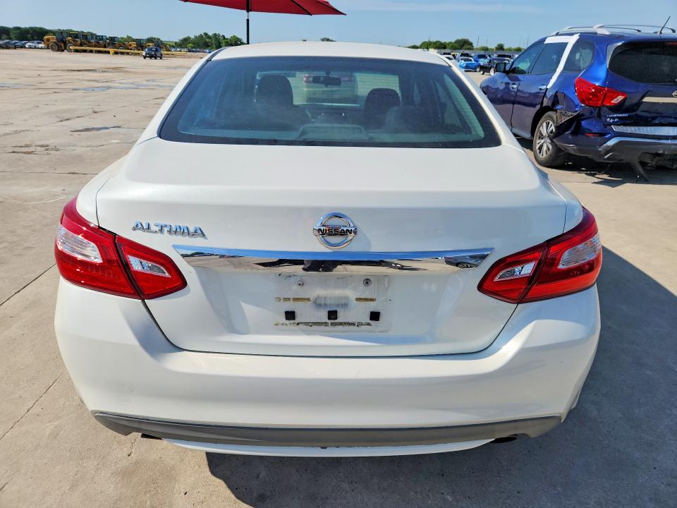 2017 Nissan Altima მანქანა იყიდება აუქციონზე, vin: 1N4AL3AP7HN316718, აუქციონის ნომერი: 55348696