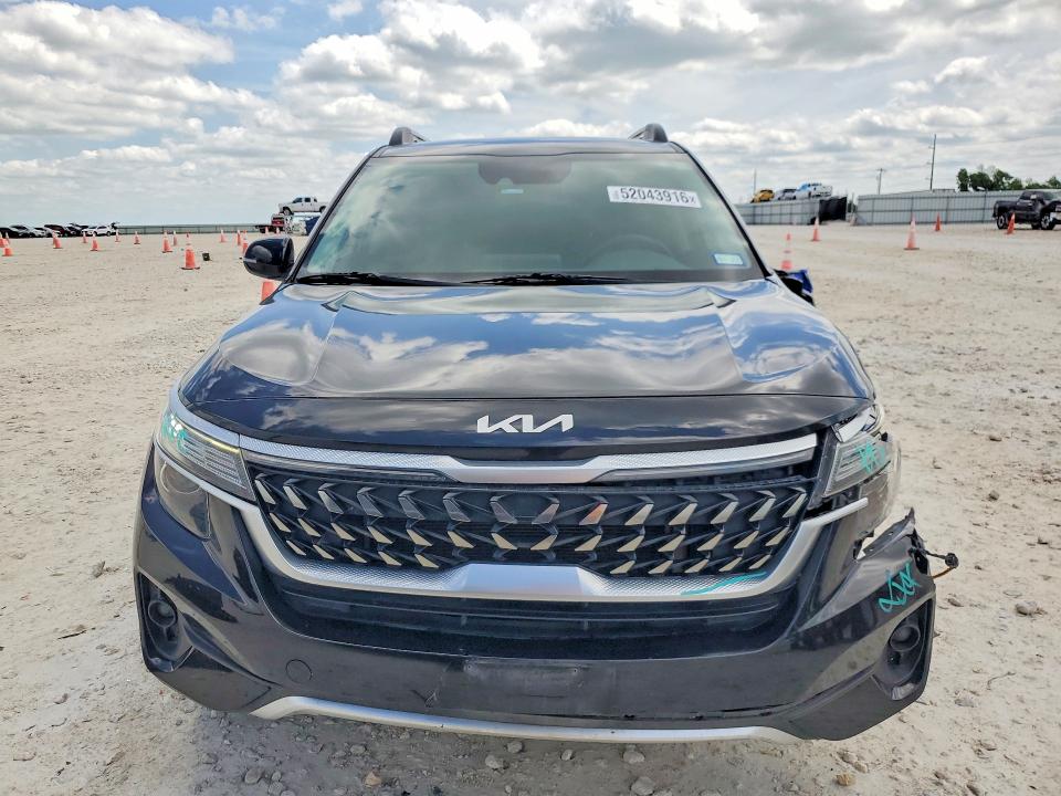 Продажа на аукционе авто 2022 Kia Seltos, vin: KNDEUCA22N7304652, номер лота: 52043916