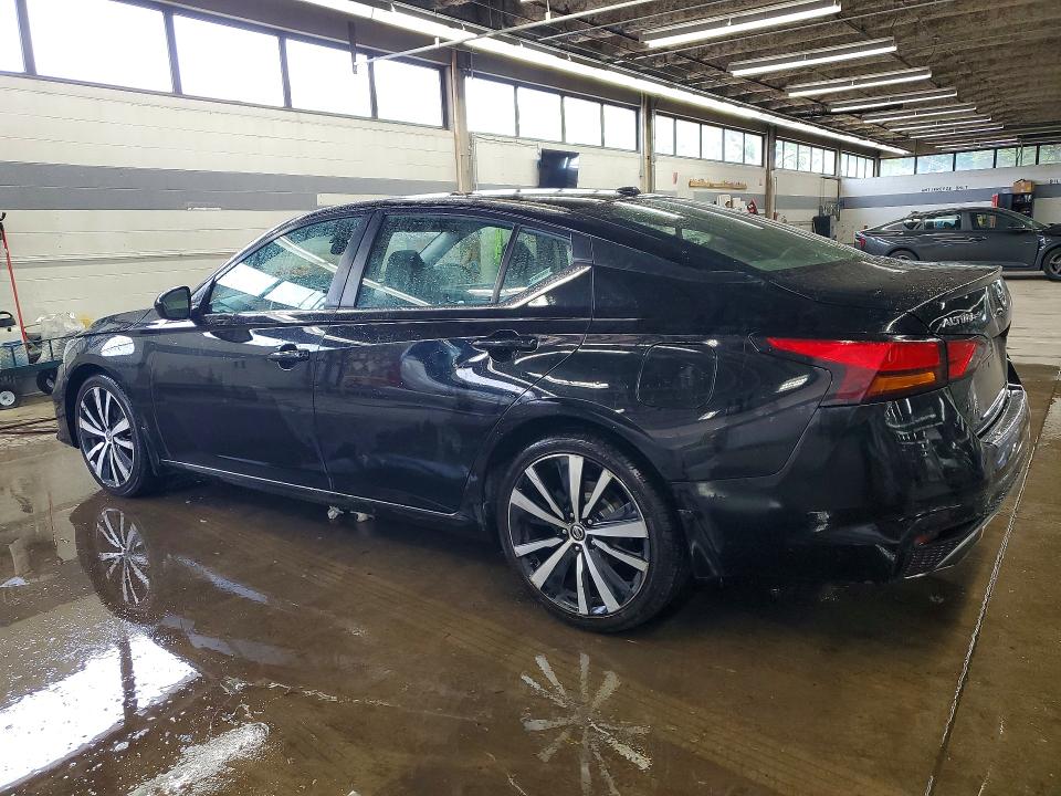 55013416 :رقم المزاد ، 1N4BL4CV3MN377547 vin ، 2021 Nissan Altima مزاد بيع